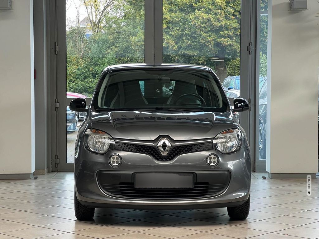 Renault Twingo AUTOMATIK|ALLWETTER|SCHECKHEFT|PARKSENSOR