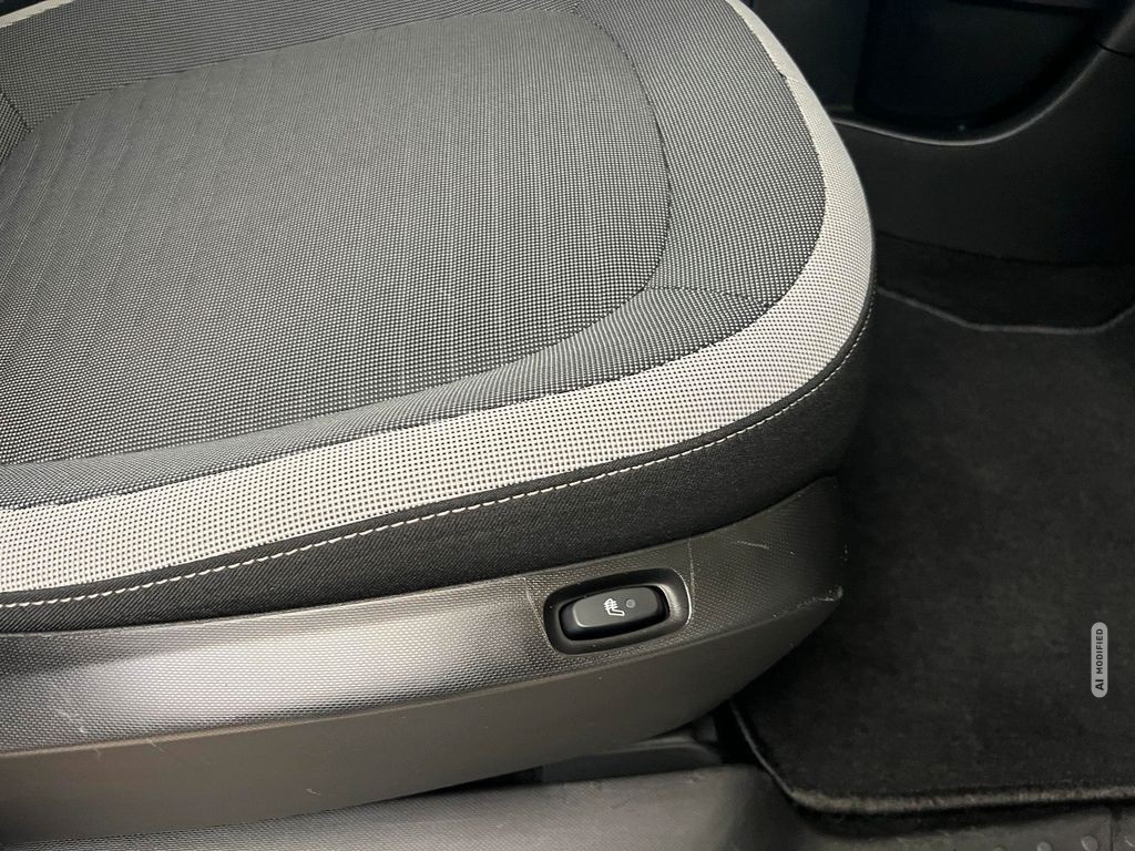 Renault Twingo AUTOMATIK|ALLWETTER|SCHECKHEFT|PARKSENSOR