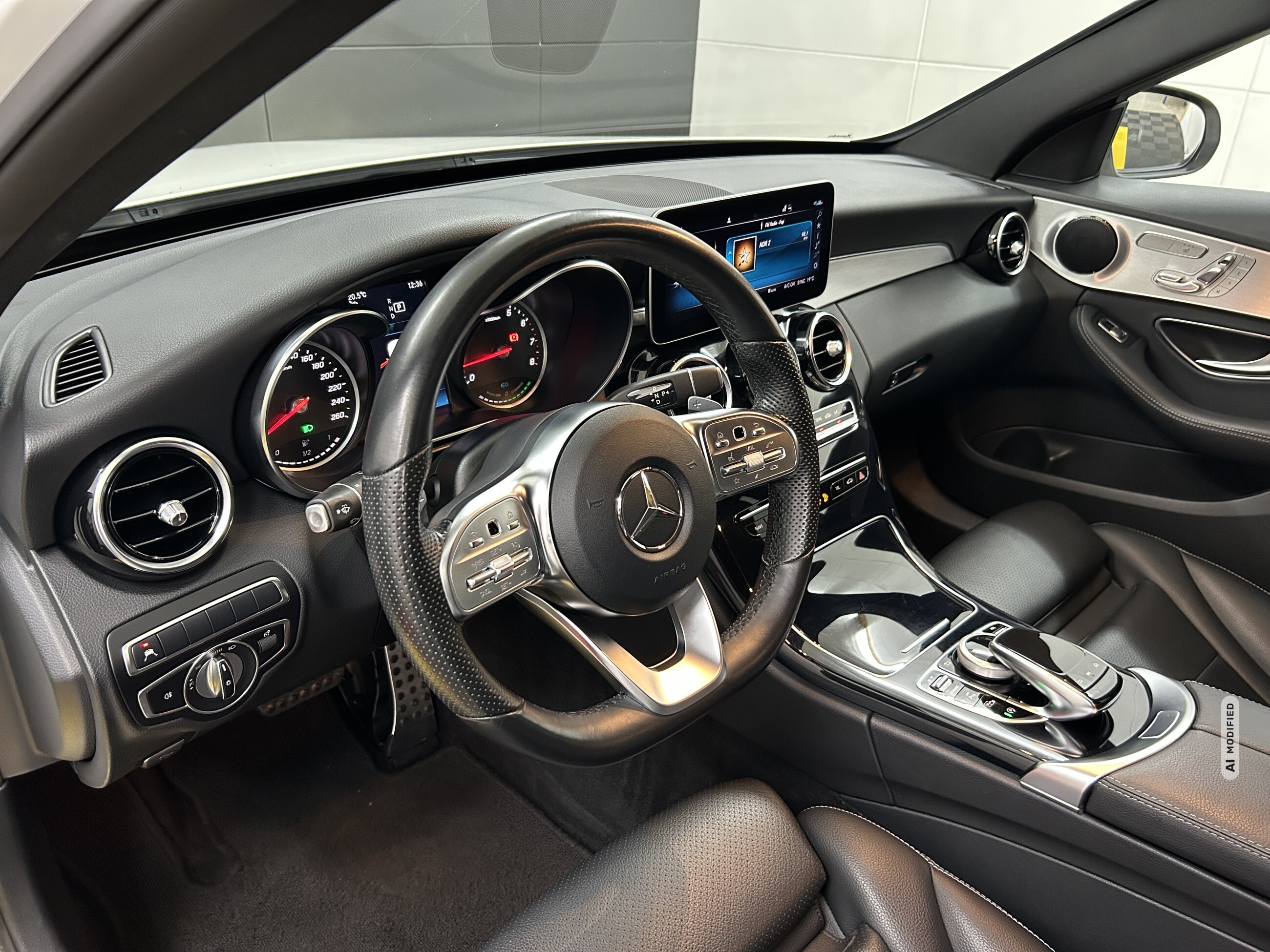 Mercedes-Benz C 200 AMG Line+Business+Memory+Kam+HP-LED