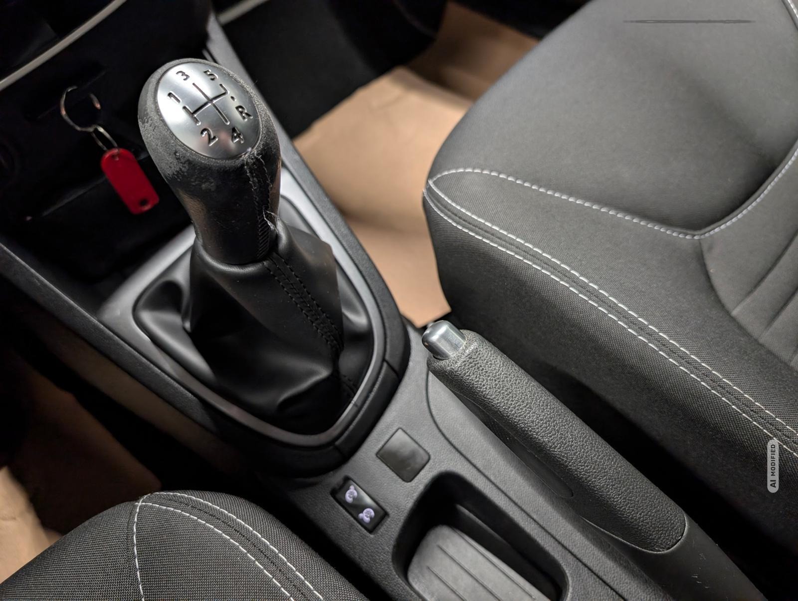 Renault Clio Grandtour Limited Navi/PDC/AHK/GRA/16-LM