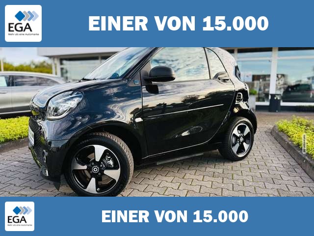 Smart ForTwo EQ EXCLUSICE, Voll-LED, RFK, Panodach, Winterpaket
