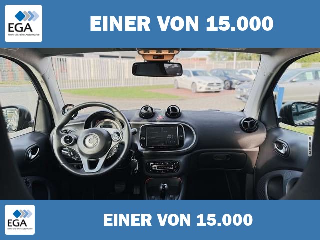 Smart ForTwo EQ EXCLUSICE, Voll-LED, RFK, Panodach, Winterpaket
