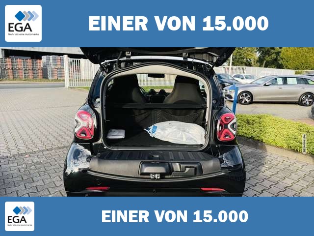 Smart ForTwo EQ EXCLUSICE, Voll-LED, RFK, Panodach, Winterpaket