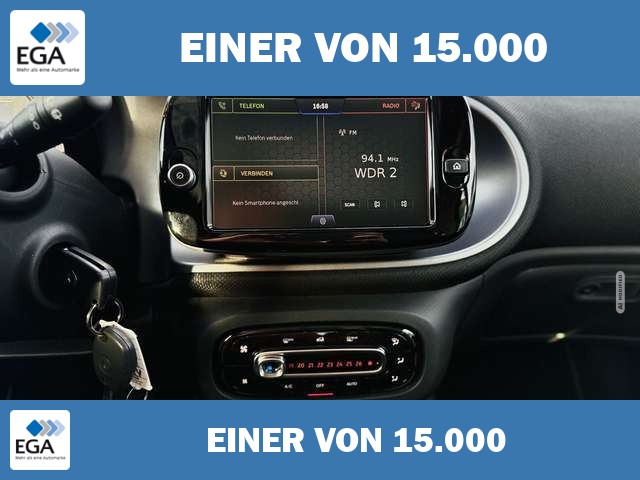 Smart ForTwo EQ EXCLUSICE, Voll-LED, RFK, Panodach, Winterpaket