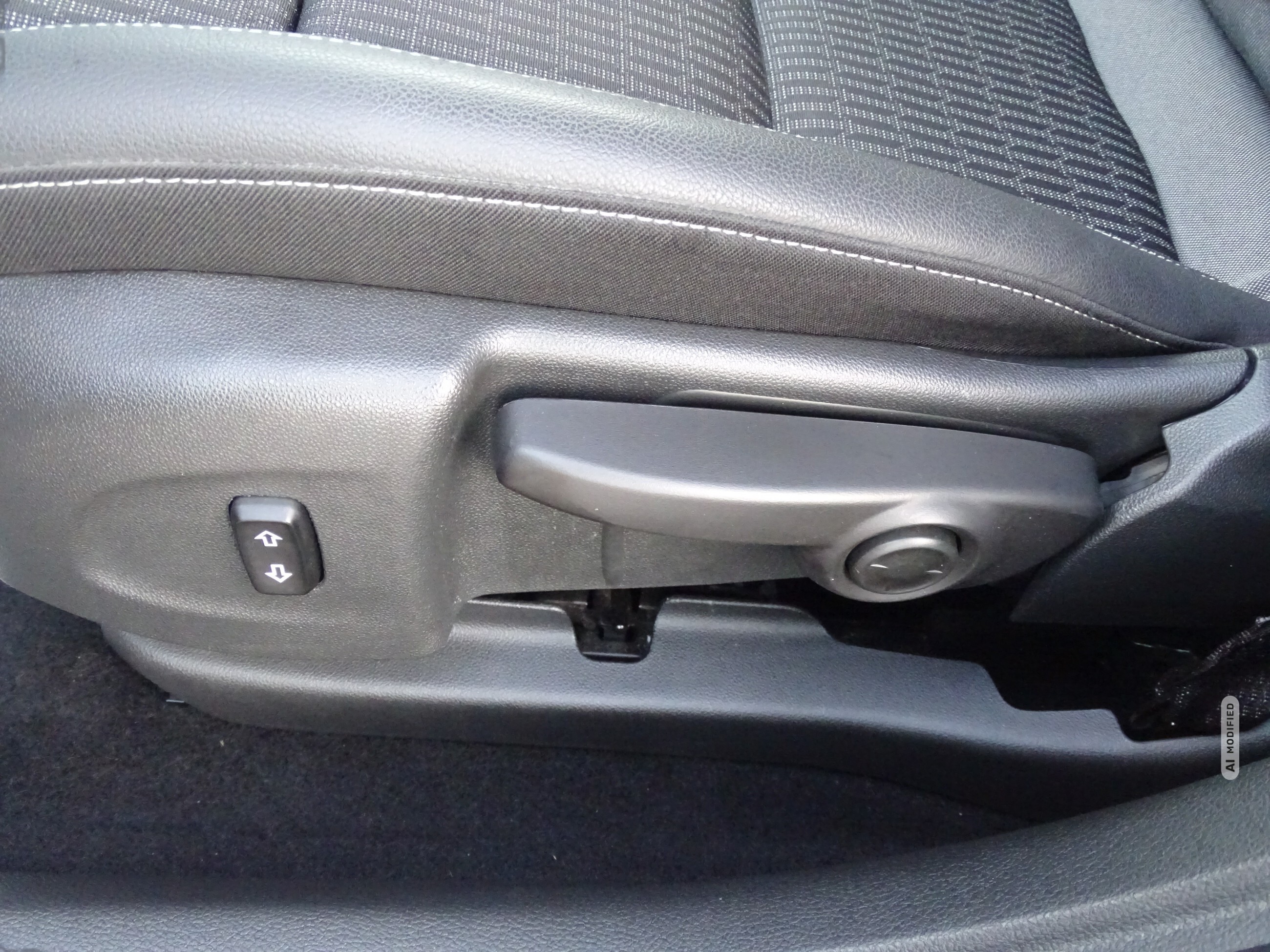 Opel Astra Elegance*LED*NAVI*SHZG*PDC*TEMP*GJR*DAB*