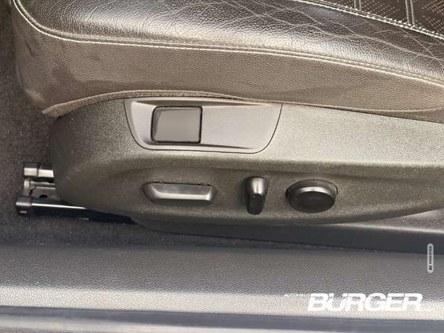Opel Cascada Innovation Navi Leder Klimasitze Bi-Xenon El. Verd