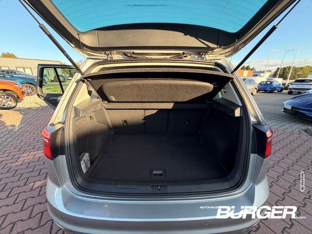 Volkswagen Golf Sportsvan VII Lounge AHK Navi Bi-Xenon Dyn. Kurvenlicht 2-Zo
