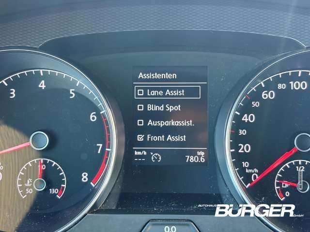 Volkswagen Golf Sportsvan VII Lounge AHK Navi Bi-Xenon Dyn. Kurvenlicht 2-Zo