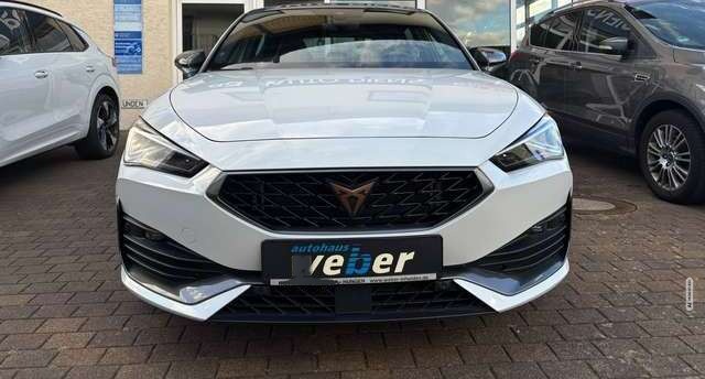 Cupra Leon Limousine*DSG*KAMERA*NAV*CARPLAY*PANO-DACH*BEAT...