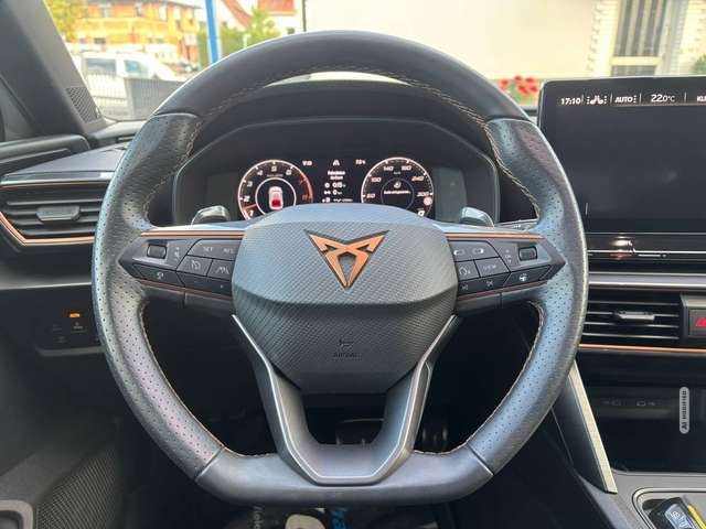 Cupra Leon Limousine*DSG*KAMERA*NAV*CARPLAY*PANO-DACH*BEAT...