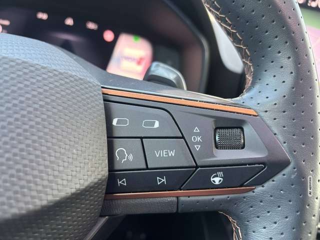 Cupra Leon Limousine*DSG*KAMERA*NAV*CARPLAY*PANO-DACH*BEAT...