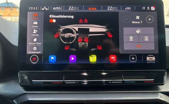 Cupra Leon Limousine*DSG*KAMERA*NAV*CARPLAY*PANO-DACH*BEAT...
