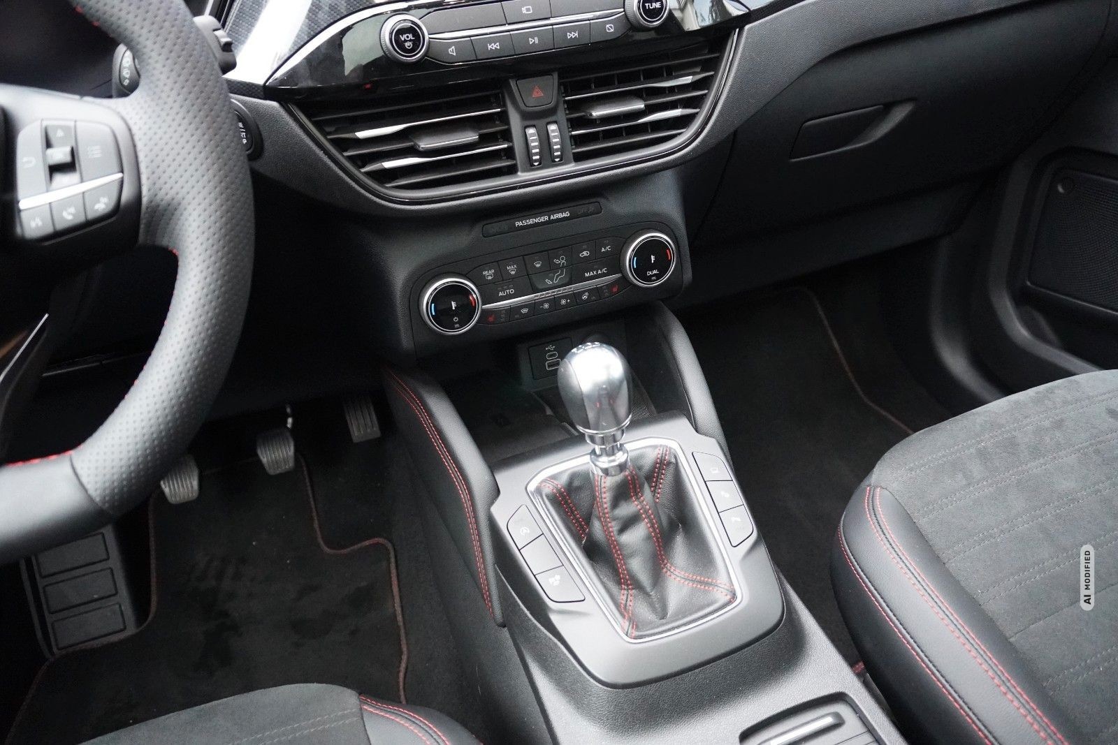 Ford Kuga *ST-Line X*SHZ*LED*AHK*Pano*ACC*