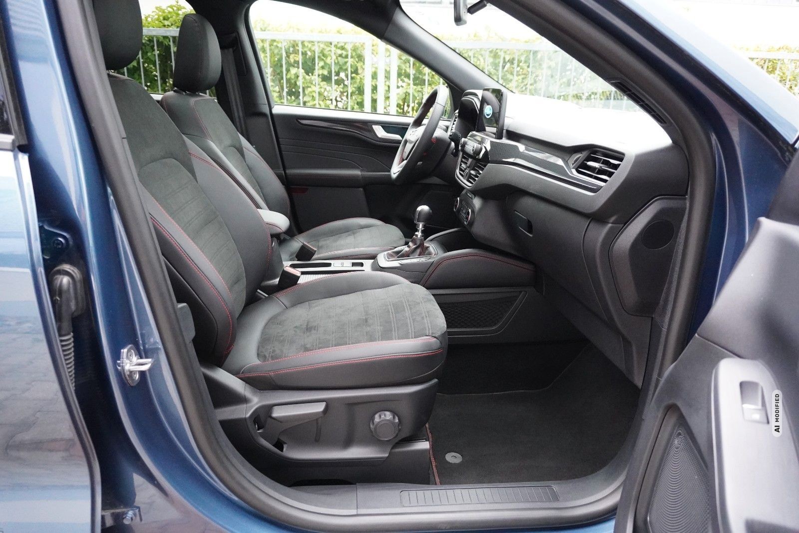 Ford Kuga *ST-Line X*SHZ*LED*AHK*Pano*ACC*