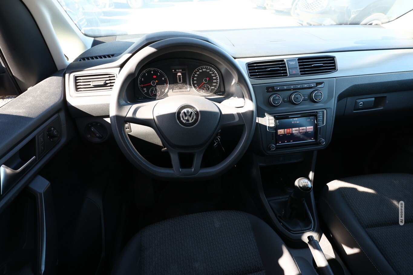 Volkswagen Caddy Maxi 1.0 TSI 102 Trendline 7S Nav PDC SHZ