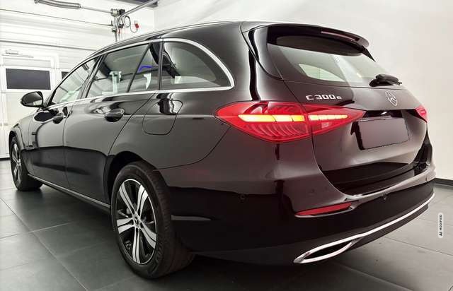 Mercedes-Benz C 300 C 300 e T Avantgarde