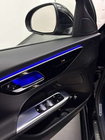 Mercedes-Benz C 300 C 300 e T Avantgarde