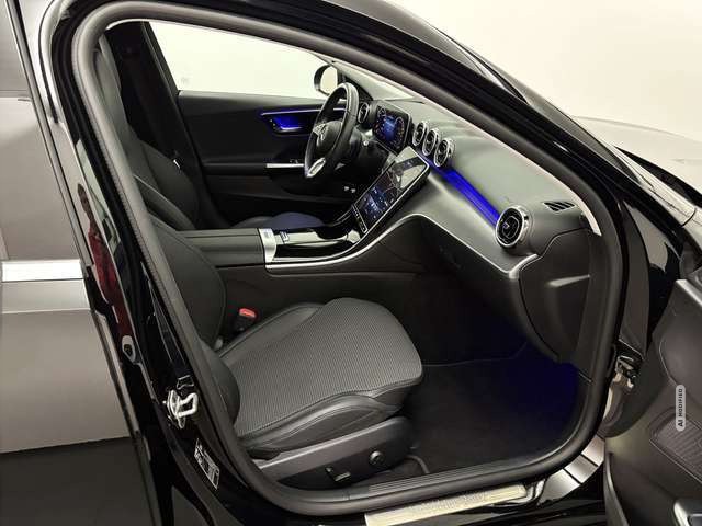 Mercedes-Benz C 300 C 300 e T Avantgarde