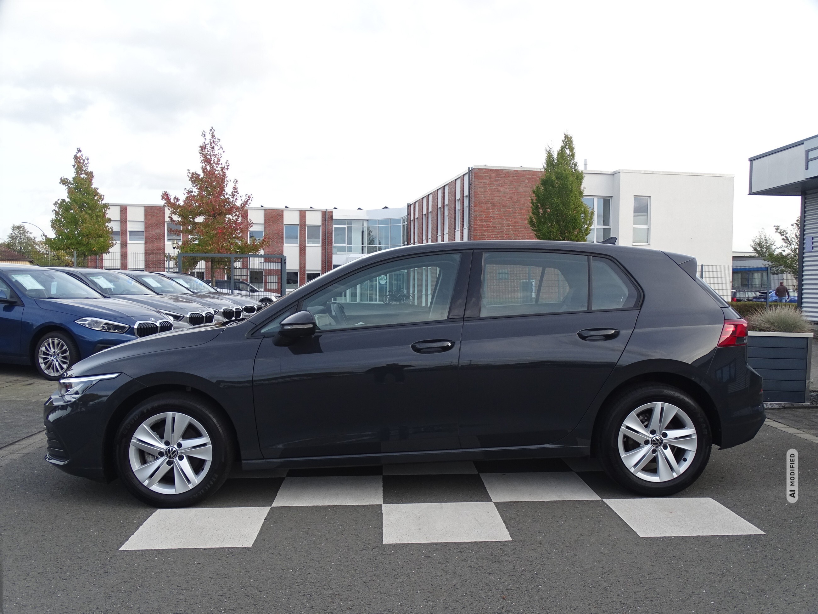 Volkswagen Golf 2.0 TDI Life*NAVI*ACC*SHZG*CARPLAY*LED*ACC*