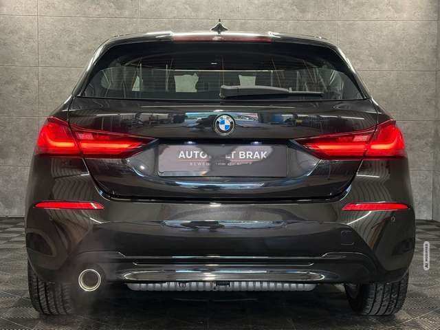 BMW 118 i Sportline Aut*LED*Navi*Tempo*PDC*CarPlay*