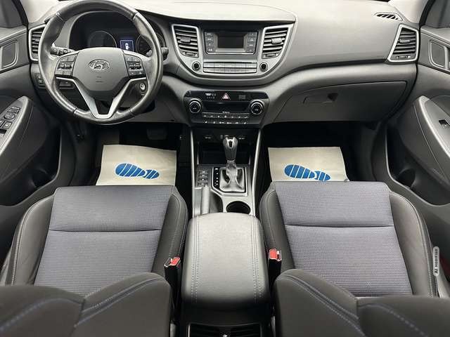 Hyundai Tucson blue Trend 2WD 
