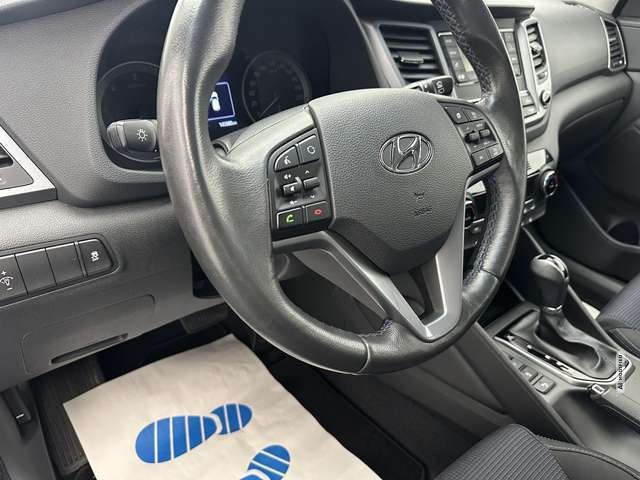 Hyundai Tucson blue Trend 2WD 