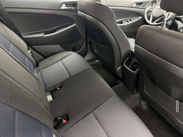 Hyundai Tucson blue Trend 2WD 