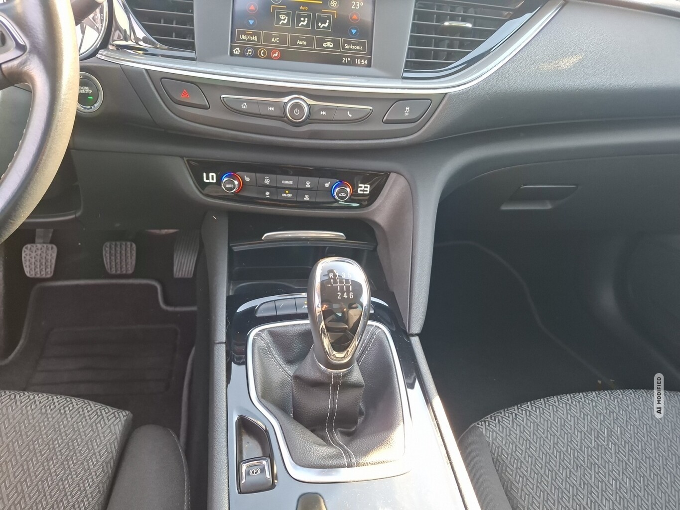 Opel Insignia 1.5 Turbo 165 Edition PDC LaneAs LM17Z
