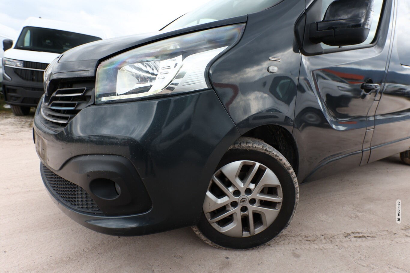 Renault Trafic dCi 145 L2 Grand SpaceClass 7S Nav PDC