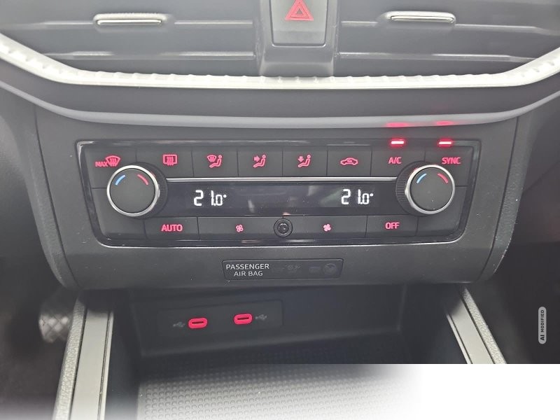 Seat Ibiza 1.0 TSI Style LED GRA DAB PDC