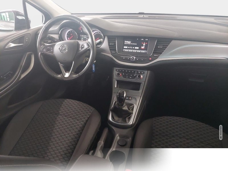 Opel Astra 1.2 Turbo Edition 8fach bereift