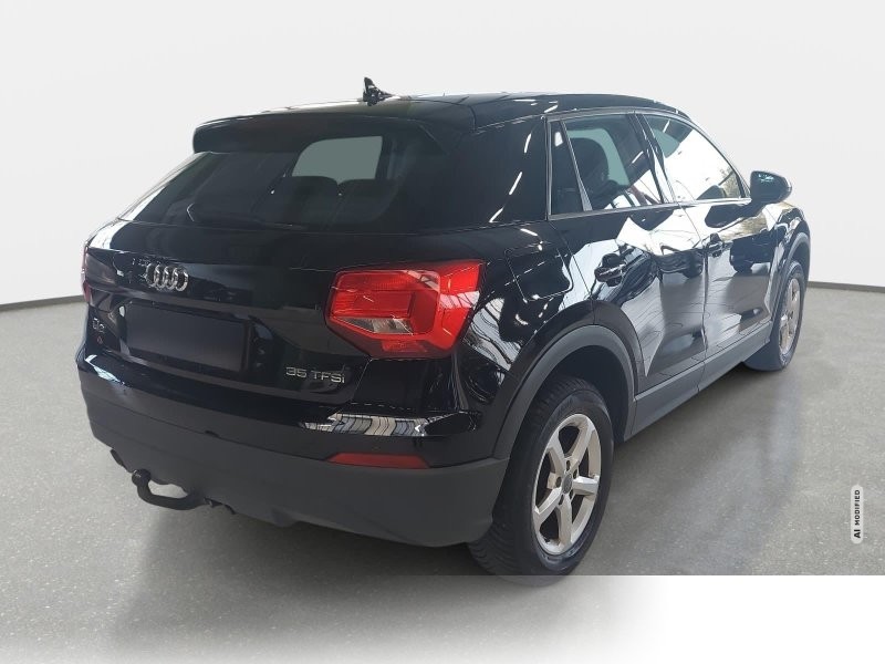 Audi Q2 1.5 TFSI 35 Ganzjahresreifen AHK