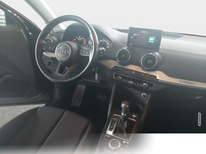 Audi Q2 1.5 TFSI 35 Ganzjahresreifen AHK
