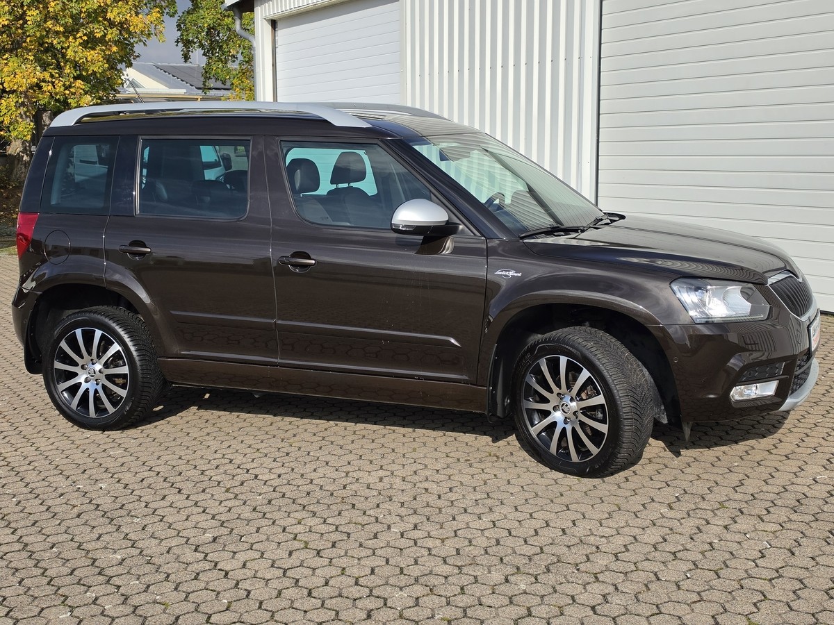 Skoda Yeti  L&K*4x4*AHK*Navi*Leder*Xenon*R-Kamera