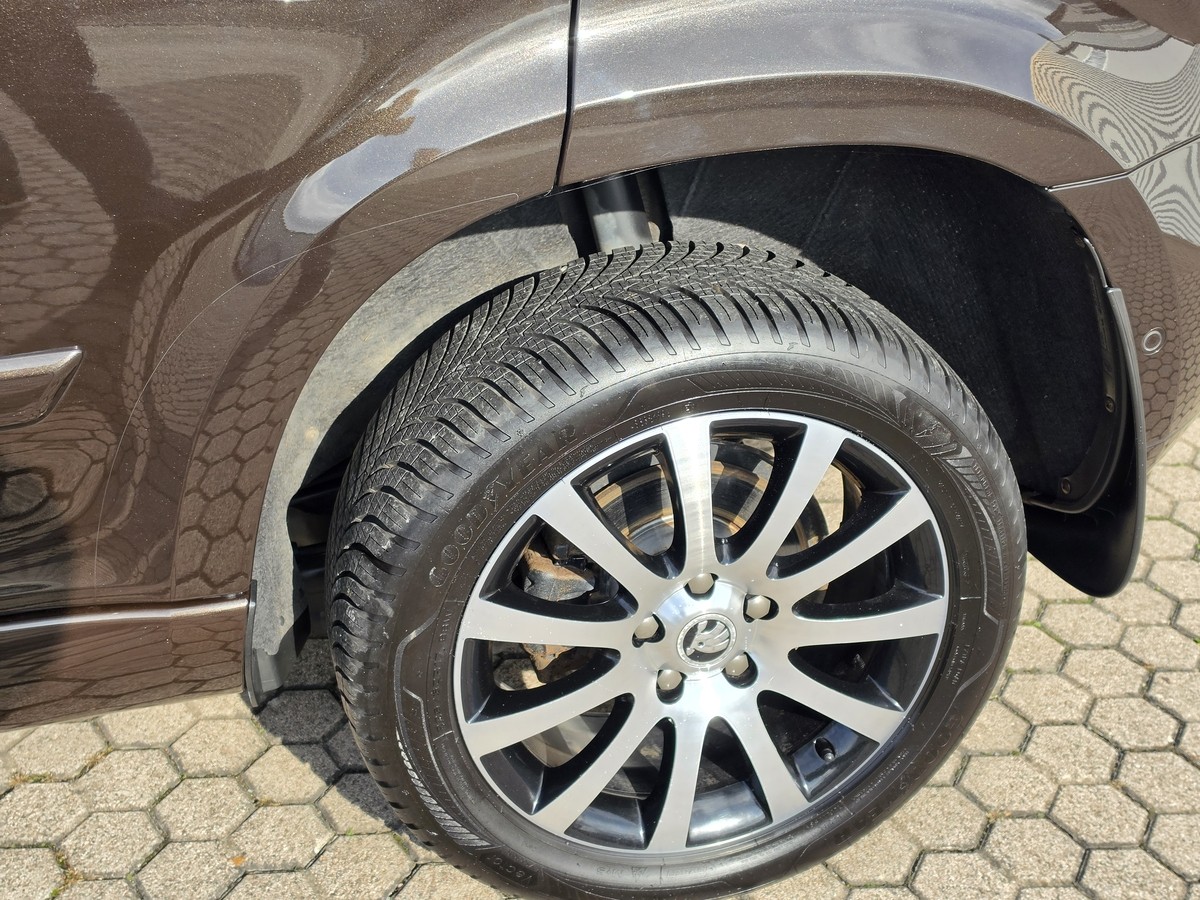 Skoda Yeti  L&K*4x4*AHK*Navi*Leder*Xenon*R-Kamera