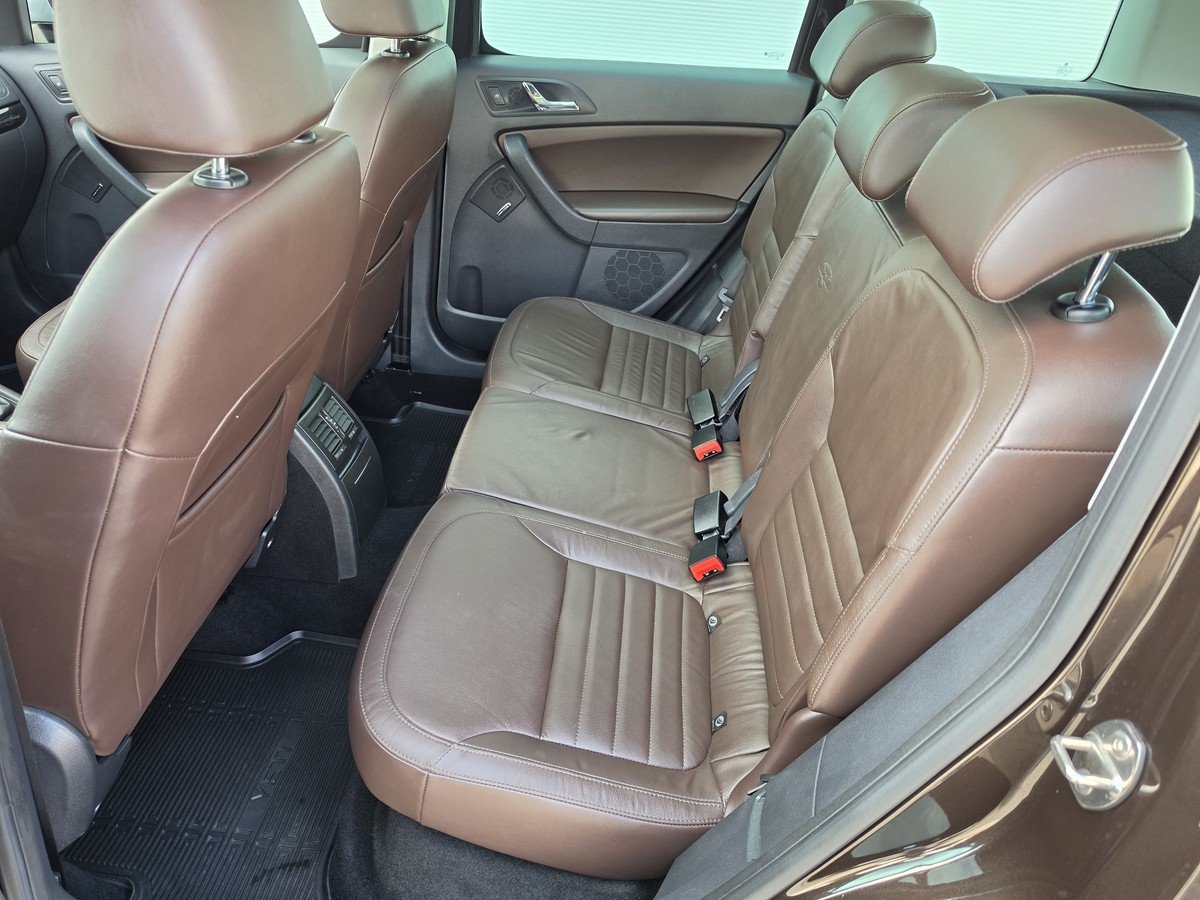 Skoda Yeti  L&K*4x4*AHK*Navi*Leder*Xenon*R-Kamera