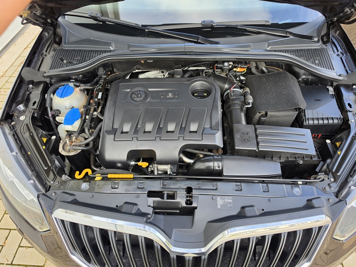 Skoda Yeti  L&K*4x4*AHK*Navi*Leder*Xenon*R-Kamera