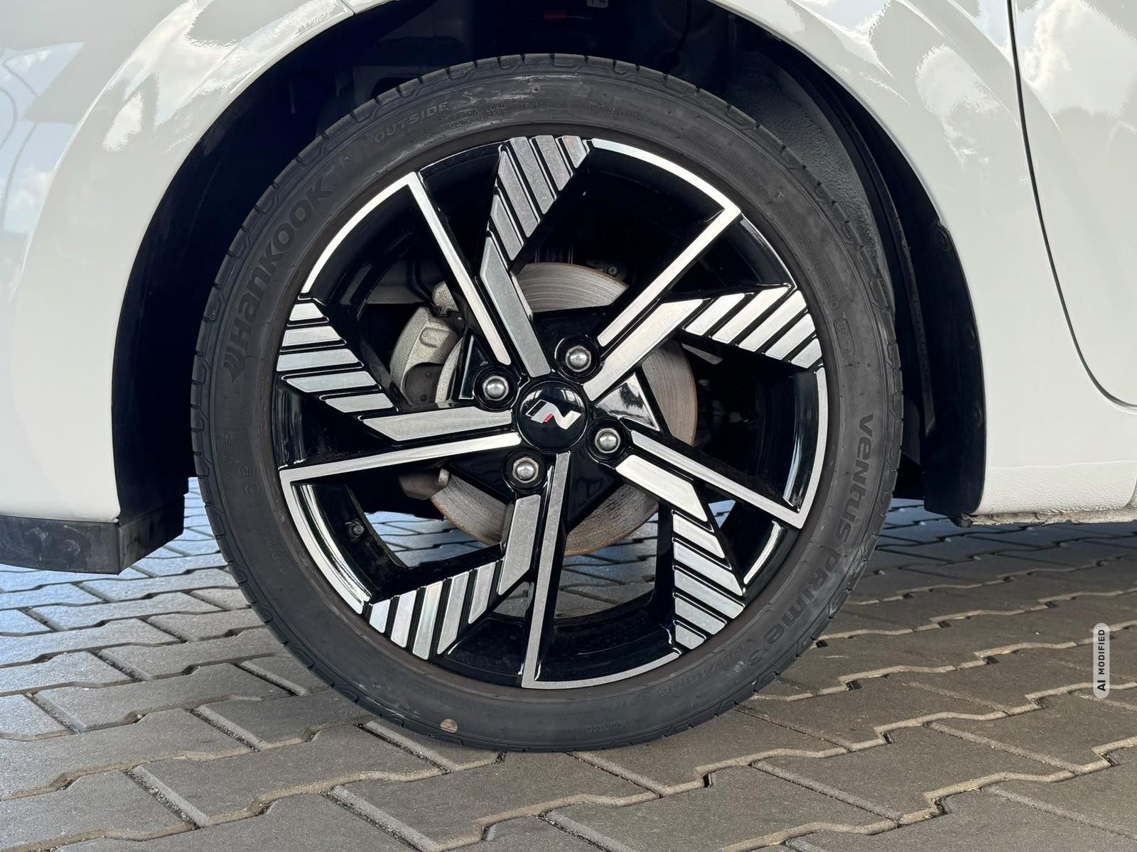 Hyundai i10 MPI 1.2 79PS N-Line / CarPlay / Navi / Kamera / Tempomat / Alu 15''