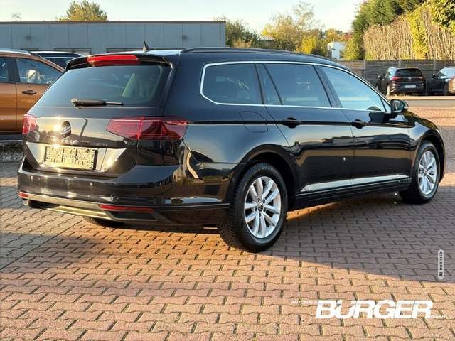 Volkswagen Passat Variant Business Navi AHK Kamera LED ACC Winterpak