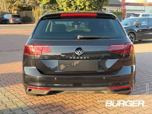 Volkswagen Passat Variant Business Navi AHK Kamera LED ACC Winterpak