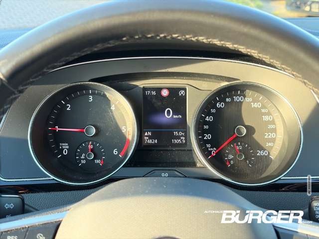 Volkswagen Passat Variant Business Navi AHK Kamera LED ACC Winterpak