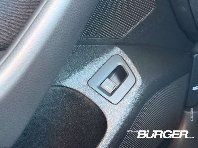 Volkswagen Passat Variant Business Navi AHK Kamera LED ACC Winterpak