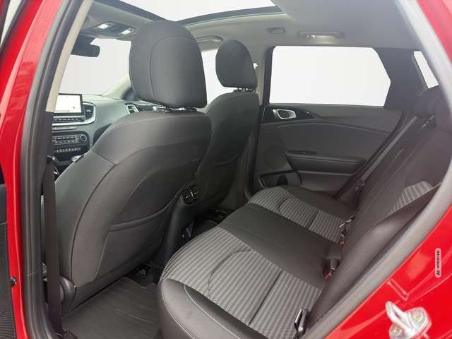 Kia cee'd / Ceed Ceed Sportswagon 1.5 T-GDI Spirit AUTOMATIK / SCHI