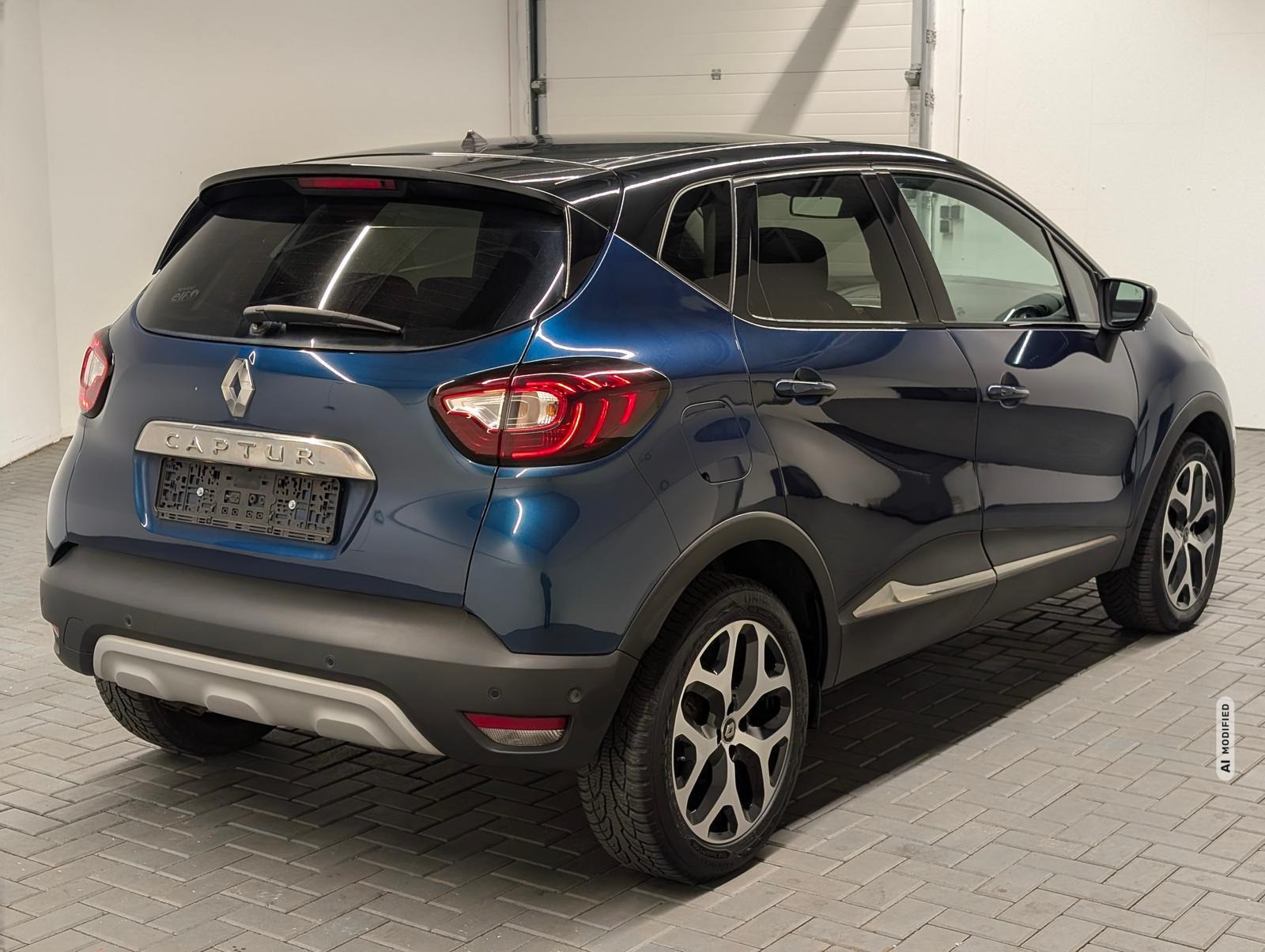 Renault Captur Intens LED/Pano/Navi/Kam/Keyl./BT/17-LM