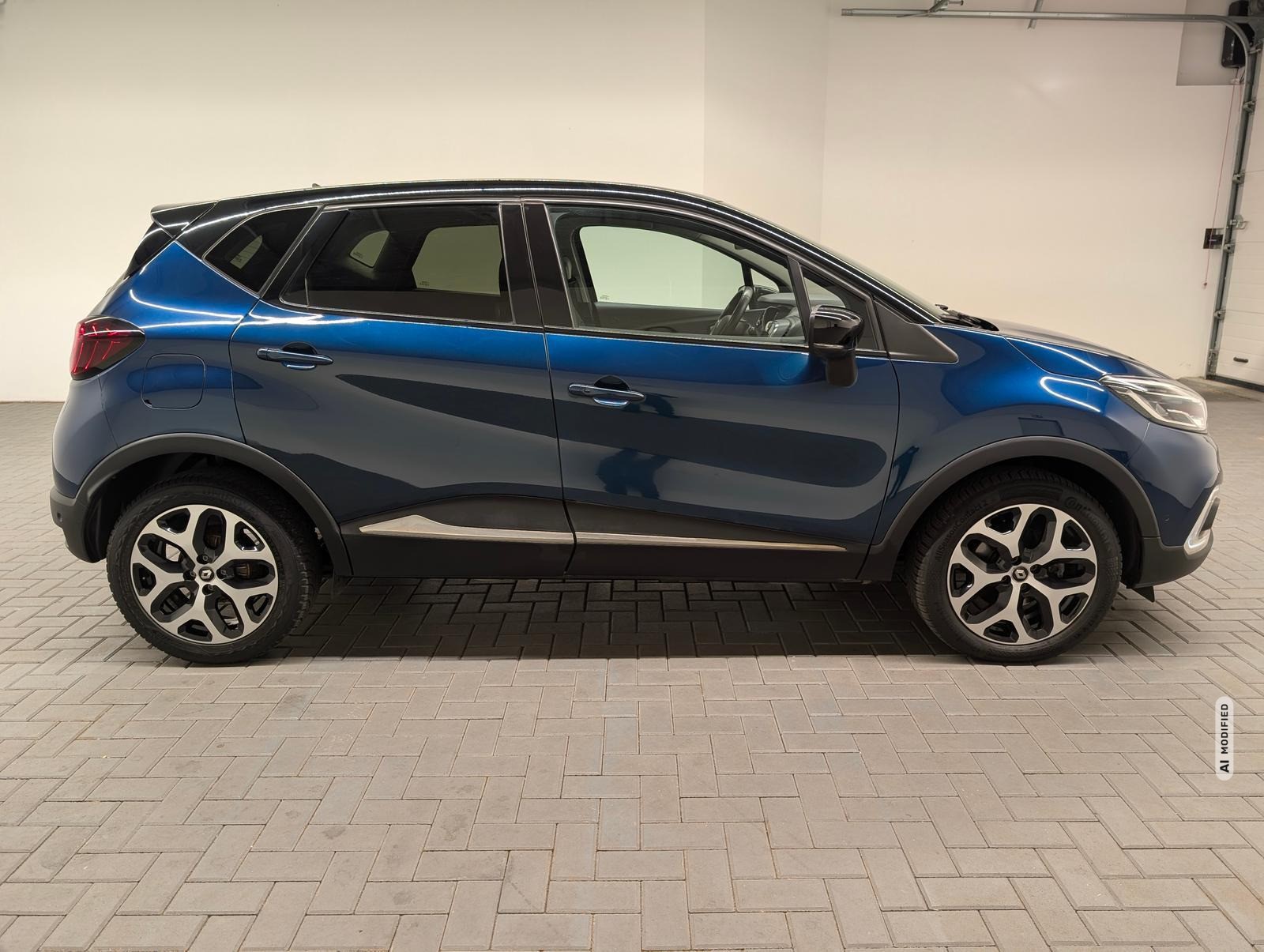 Renault Captur Intens LED/Pano/Navi/Kam/Keyl./BT/17-LM