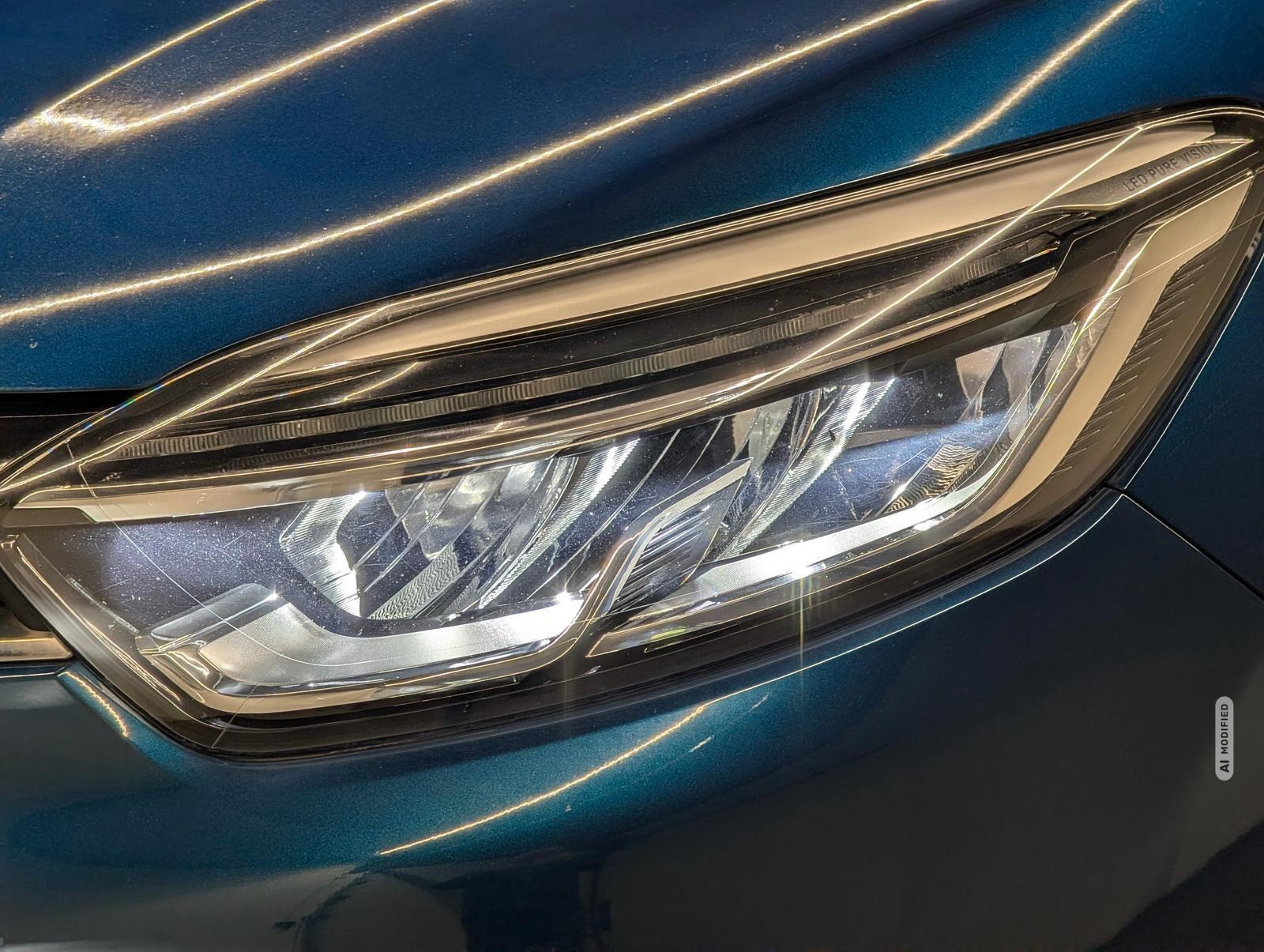 Renault Captur Intens LED/Pano/Navi/Kam/Keyl./BT/17-LM