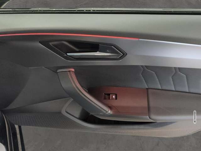 Cupra Leon SP 2.0 TSI DSG MATRIX-LED NAVI ACC SIDEASS SHZ KEY