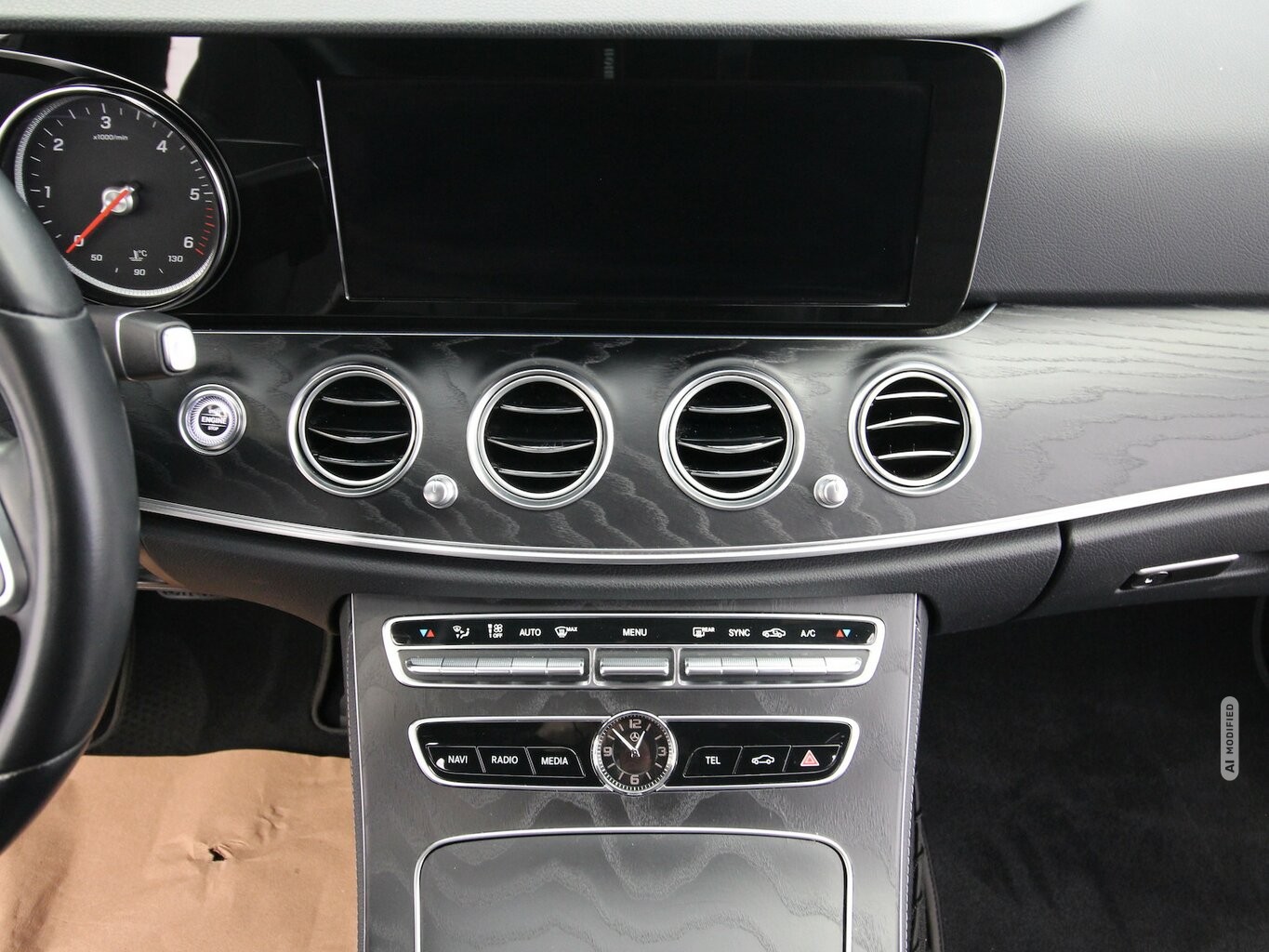 Mercedes-Benz E 220 d T Avantgarde LED+KAMERA+NAVI+AHK...