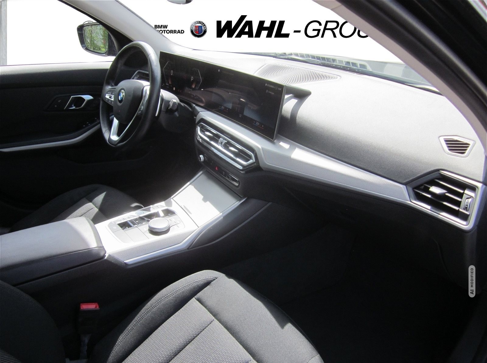 BMW 318 TOURING AUT LC PLUS KOMFORTZG GRA PDC DAB E-SITZE