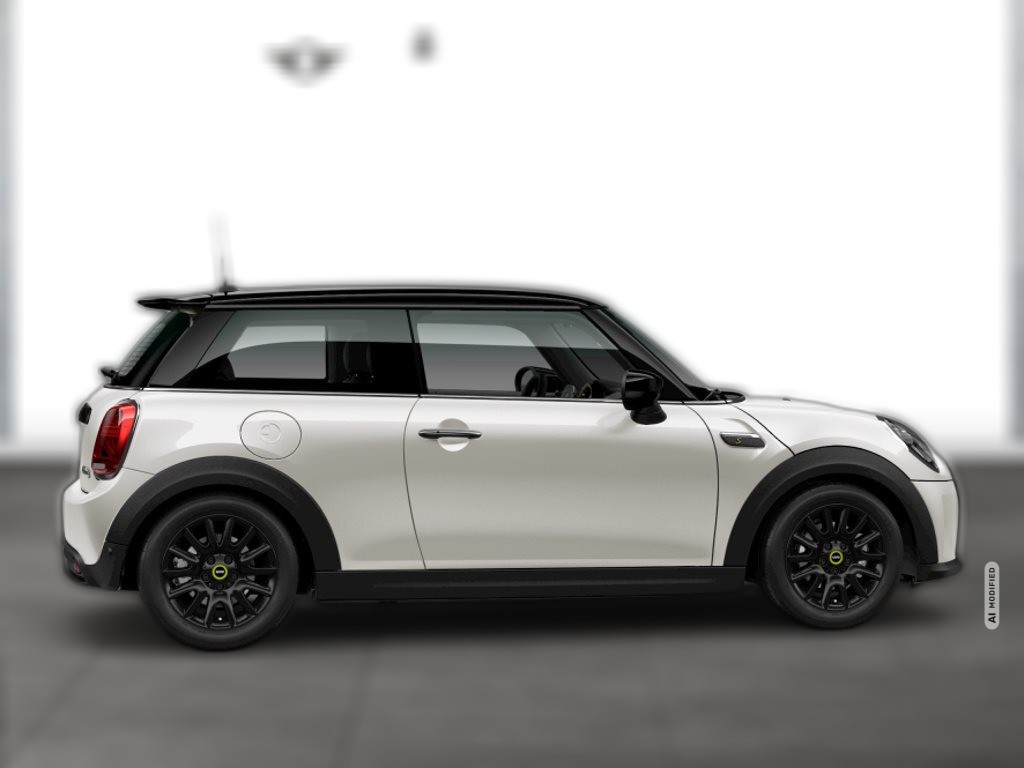MINI Cooper SE SE CLASSIC TRIM NAVI LED RFK GRA PDC SHZG DAB